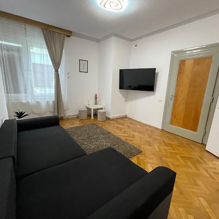 Vinczefi'S Residence 锡比乌 外观 照片